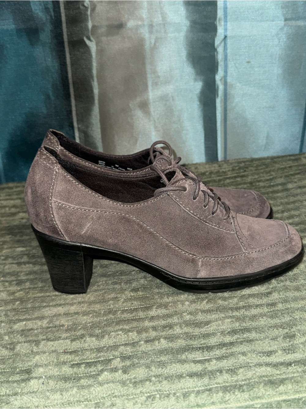 Clarks Women's Suede Lace-Up Block Heel Shoes in Gray-Brown